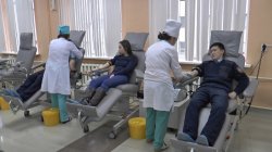 20 полицейских Алматы стали донорами крови (ФОТО)